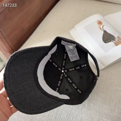 Dior casual versatile simple baseball cap - Image 9