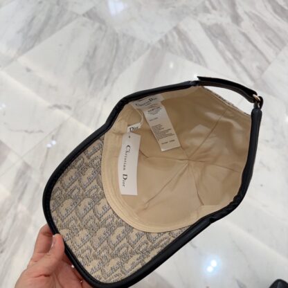 Dior casual embroidered baseball cap - Image 9