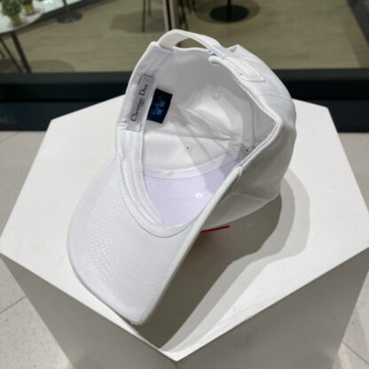 Dior casual simple baseball cap - Image 9