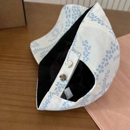 Chanel Classic Casual Baseball Cap - Image 8