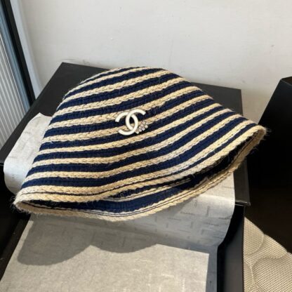 Chanel knitted bucket hat - Image 8
