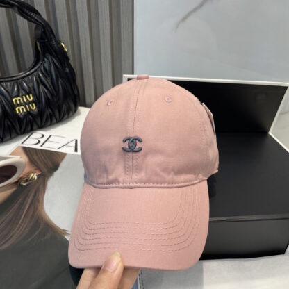 Chanel Classic Casual Baseball Cap - Image 8