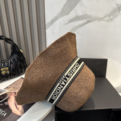 Dior sun protection bucket hat - Image 9