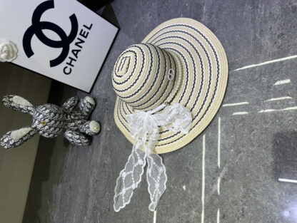 Dior lace pearl bow bucket hat - Image 9