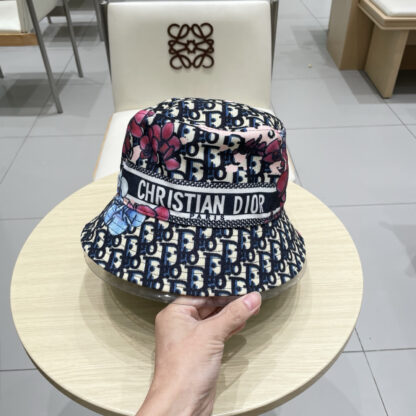 Dior new jacquard bucket hat - Image 9