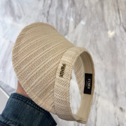 Fendi straw hat - Image 9