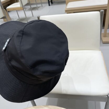 Fendi outdoor travel sun hat - Image 9