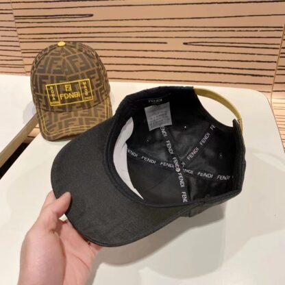 Fendi classic monogram trendy baseball cap - Image 9