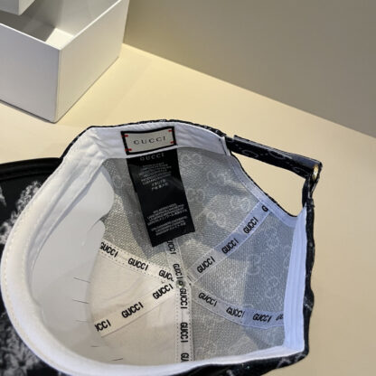 Gucci baseball cap - Image 8