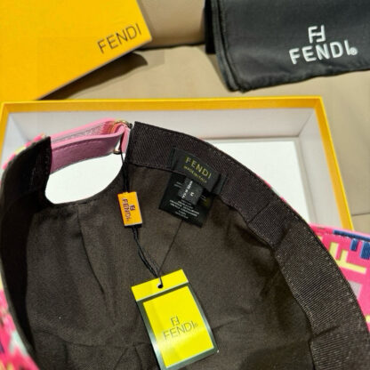 Fendi stylish breathable versatile baseball cap - Image 9