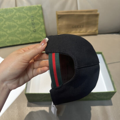 Gucci embroidered baseball cap - Image 8