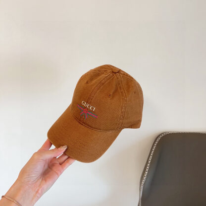 Gucci simple baseball cap - Image 8