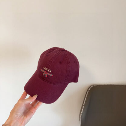 Gucci simple baseball cap - Image 8