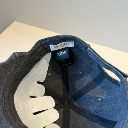 Chanel Classic Casual Baseball Cap - Image 8