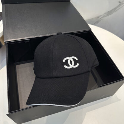 Chanel Classic Casual Baseball Cap - Image 8