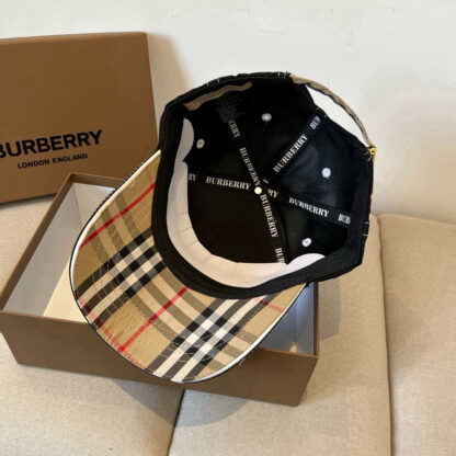 Burberry simple fashion casual baseball cap - Image 9