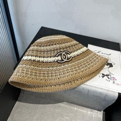 Chanel knitted bucket hat - Image 8