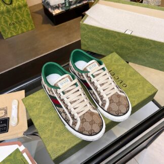 Gucci early spring casual sneakers