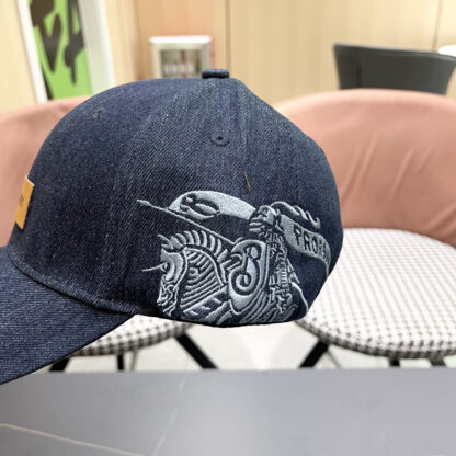 Burberry Classic Slouch Baseball Cap - Image 9