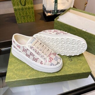 Gucci early spring casual sneakers