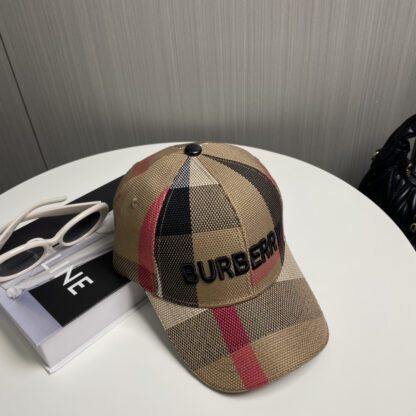 Burberry Classic Simple Check Baseball Cap - Image 9