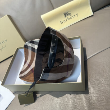 Burberry Classic Slouch Baseball Cap - Image 9
