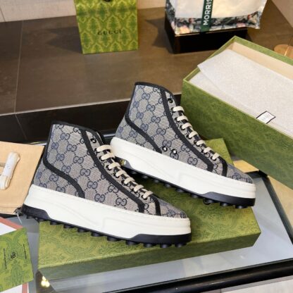 Gucci early spring casual sneakers