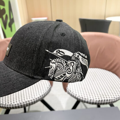 Burberry Classic Baseball Cap - Image 9