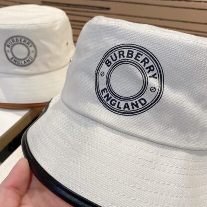 Burberry Casual Simple Bucket Hat - Image 9