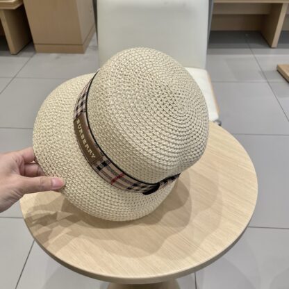 Burberry Casual Simple Bucket Hat Sunshade Straw Hat - Image 9