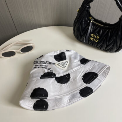 Prada polka dot triangle logo bucket hat - Image 8