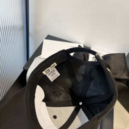 Miu Miu bow cap - Image 9