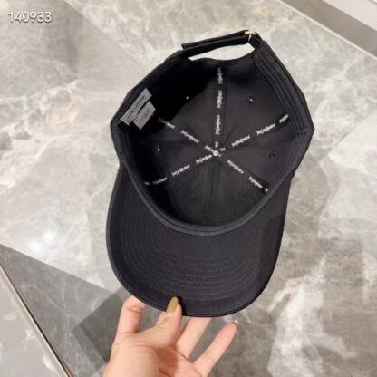 Yves Saint Laurent Korean style new British style baseball cap - Image 8