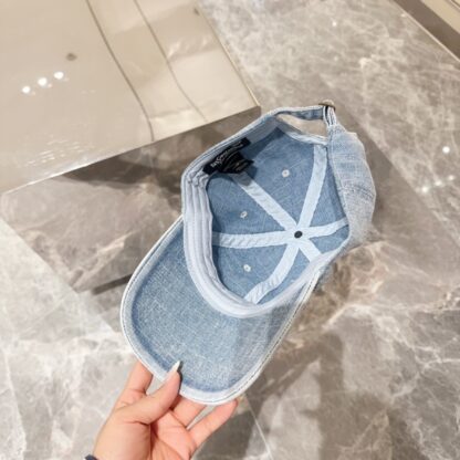 Saint Laurent simple casual baseball cap - Image 8