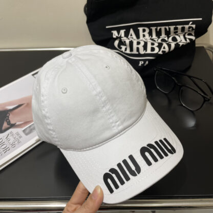 Miu Miu simple fashion baseball cap - Image 9