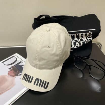 Miu Miu simple fashion baseball cap - Image 9