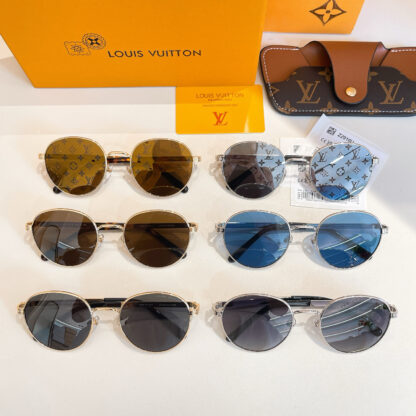 LOUIS VUITTON Fashion Sunglasses - Image 9
