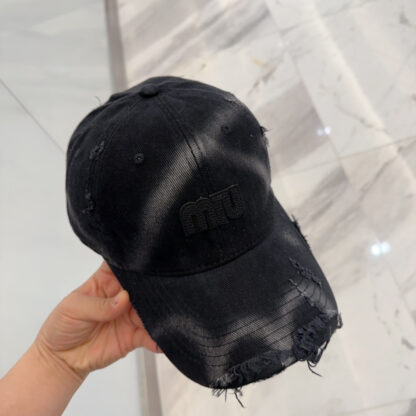 Miu Miu classic trendy baseball cap - Image 10