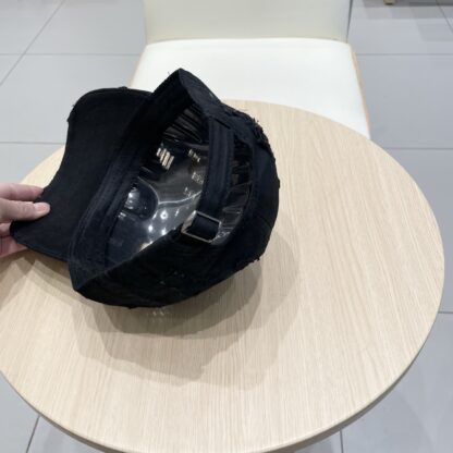 Saint Laurent simple casual baseball cap - Image 8