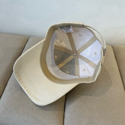 Miu Miu exquisite diamond logo fashion baseball cap - Image 9