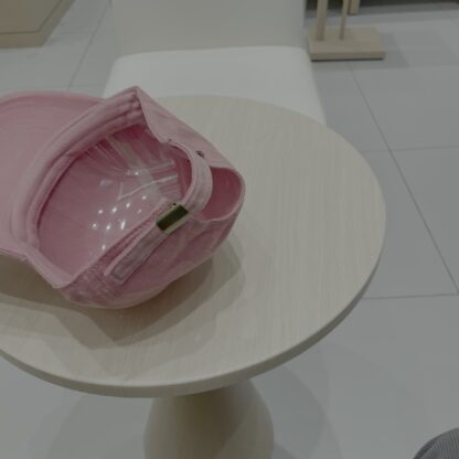 Yves Saint Laurent stylish all-match baseball cap - Image 8