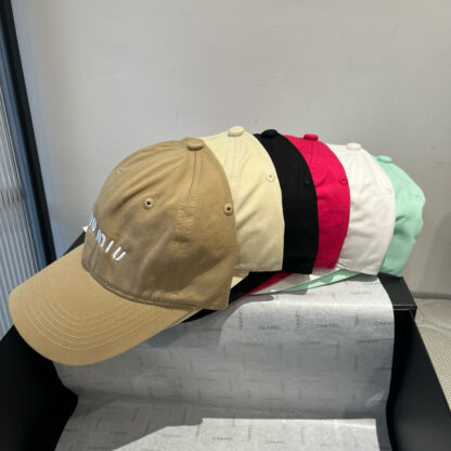 Miu Miu stylish all-match casual baseball cap - Image 9