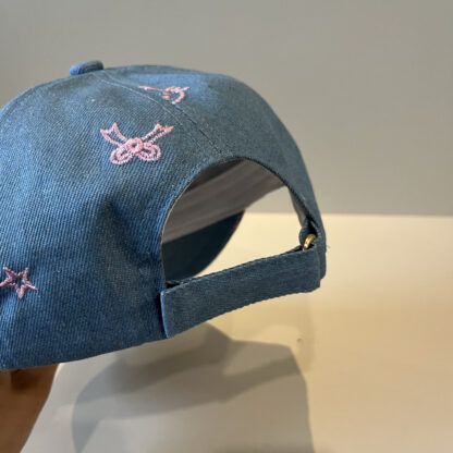 Miu Miu stylish baseball cap - Image 9