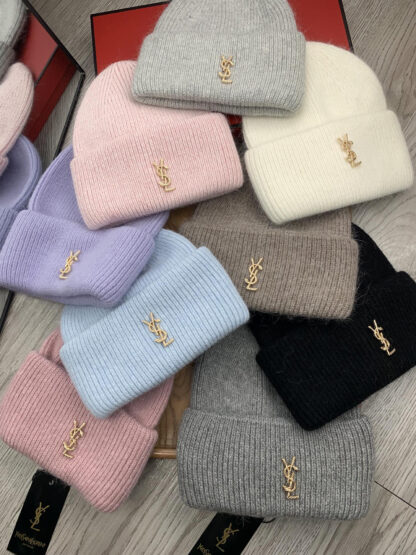 Yves Saint Laurent fine wool knitted hat - Image 8