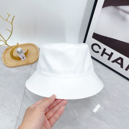 Prada new classic bucket hat - Image 8