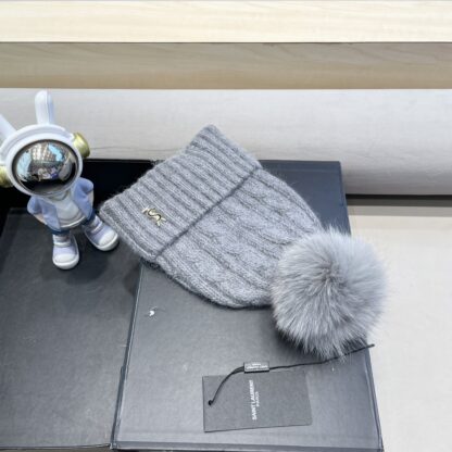 Yves Saint Laurent wool-blend knitted hat - Image 8