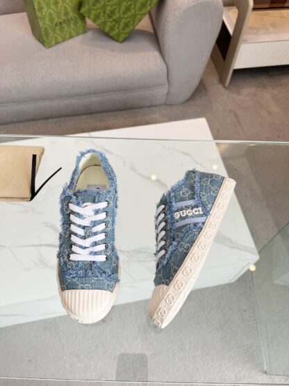 Gucci low-top casual sneakers