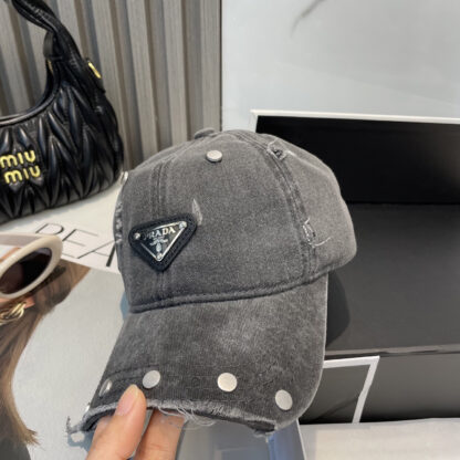 Prada fashion baseball cap - Image 8