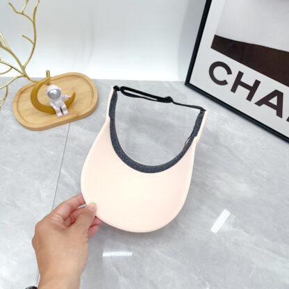 Miu Miu casual hollow hat - Image 9