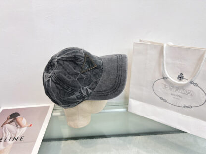 Prada new baseball cap - Image 8